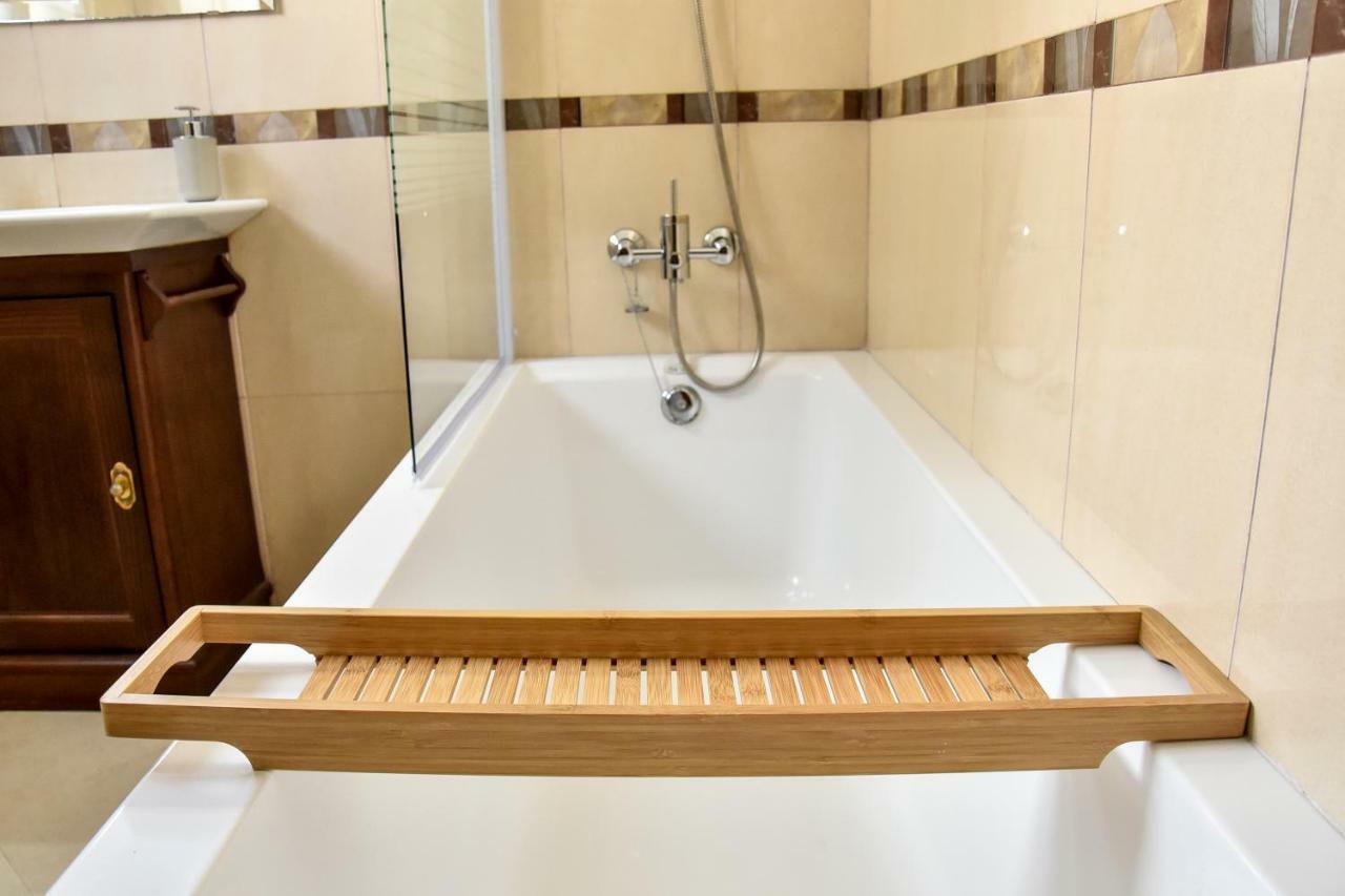 Alohamundi San Leandro Sevilla